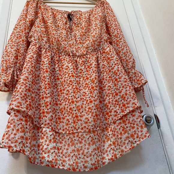 Rose printed dress - Picture 5 of 6